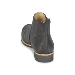 Petite Mendigote - LONDRES