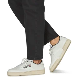 Reebok Classic - CLUB C 85