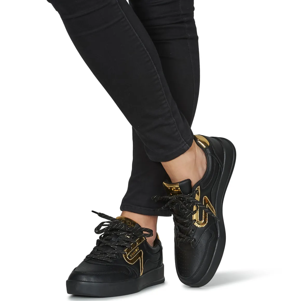 Replay - OYZONE W LUX