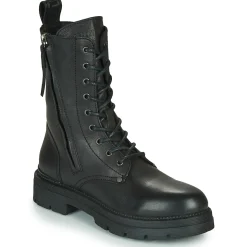 Replay - PAMELA STANDING