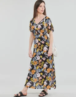 Roxy - DYNAMITE GIRL