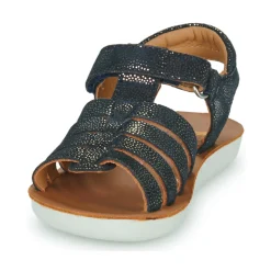 Shoo Pom - GOA SPART