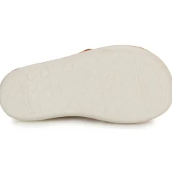 Shoo Pom - GOA SPART