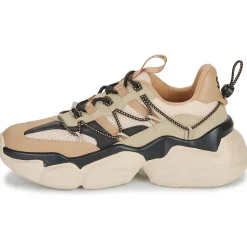 Steve Madden - SPECTATOR