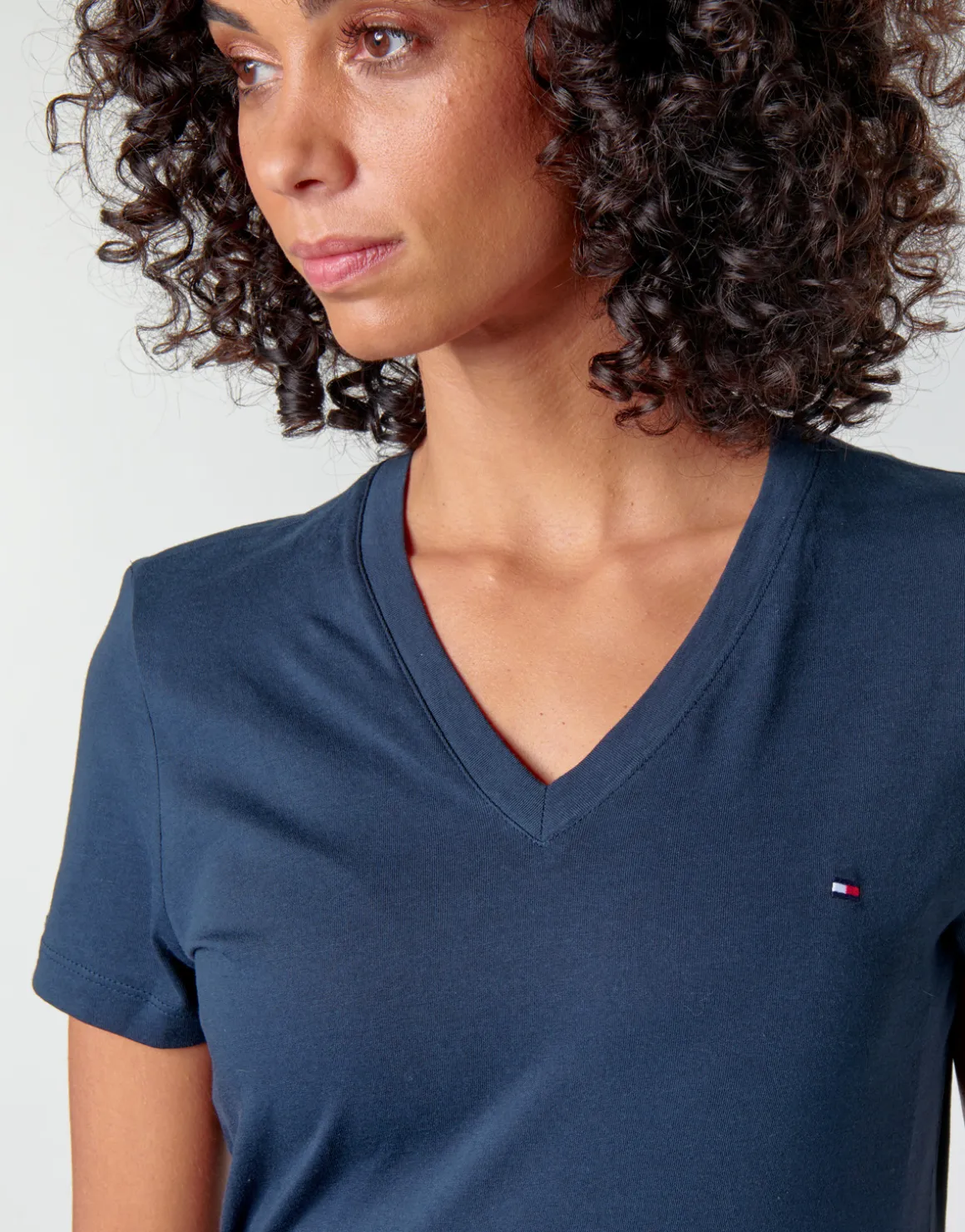 Tommy Hilfiger - HERITAGE V-NECK TEE