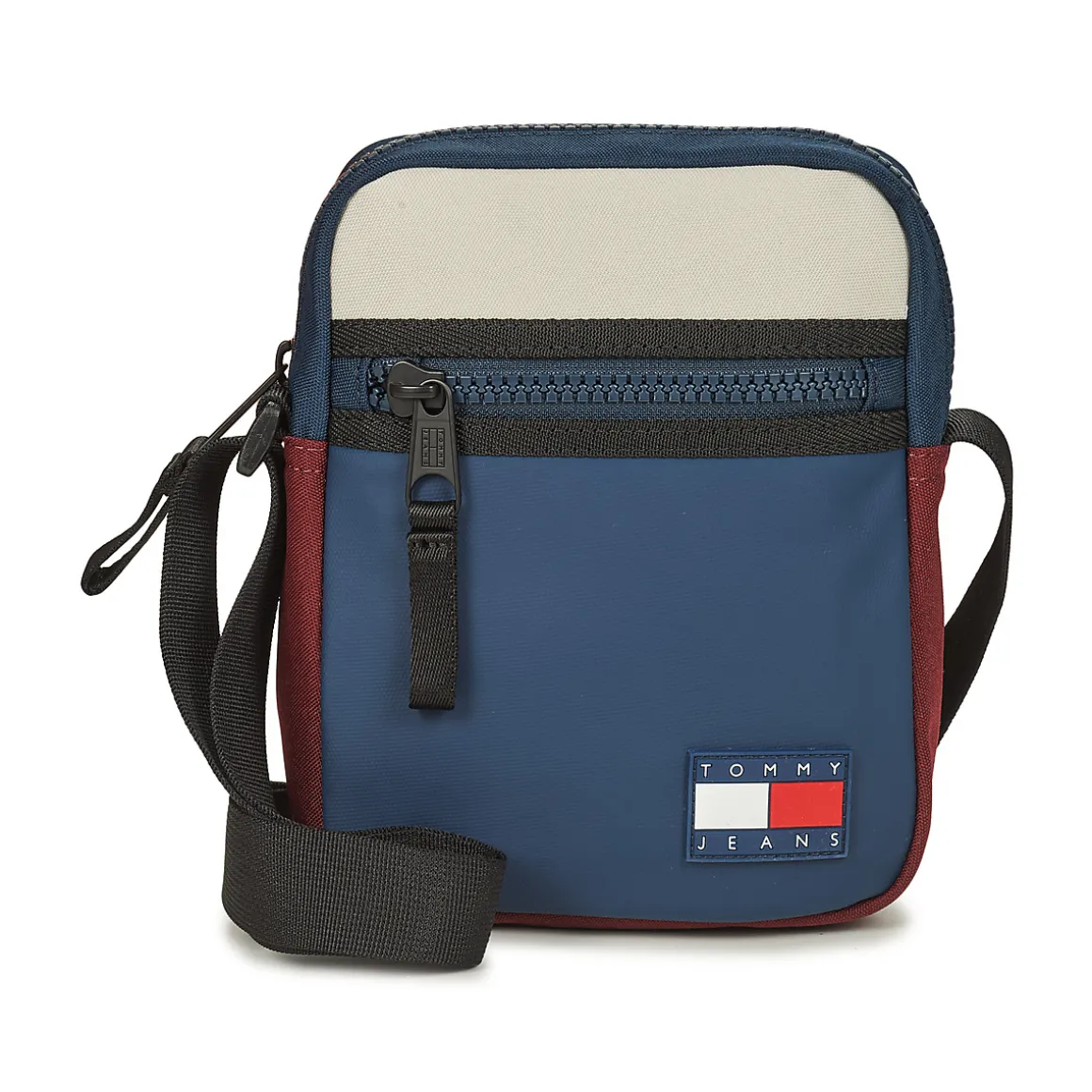 Tommy Jeans - FRESHMAN REPORTER