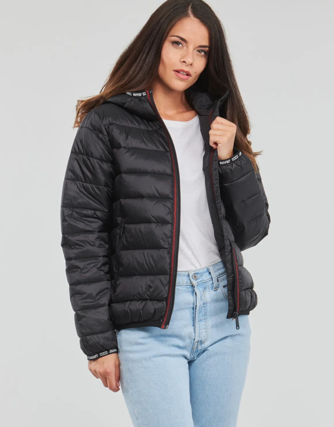 Tommy Jeans - TJW QUILTED TAPE HOODED JACKET
