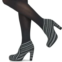 United nude - FOLD HI