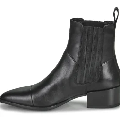 Vagabond Shoemakers - MARJA