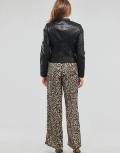 Vero Moda - VMLOVE LAVINE SHORT COATED JACKET