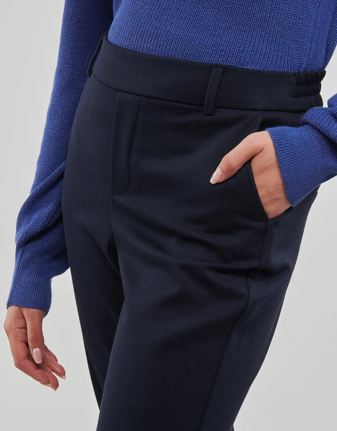 Vero Moda - VMMAYA MW LOOSE SOLID PANT NOOS