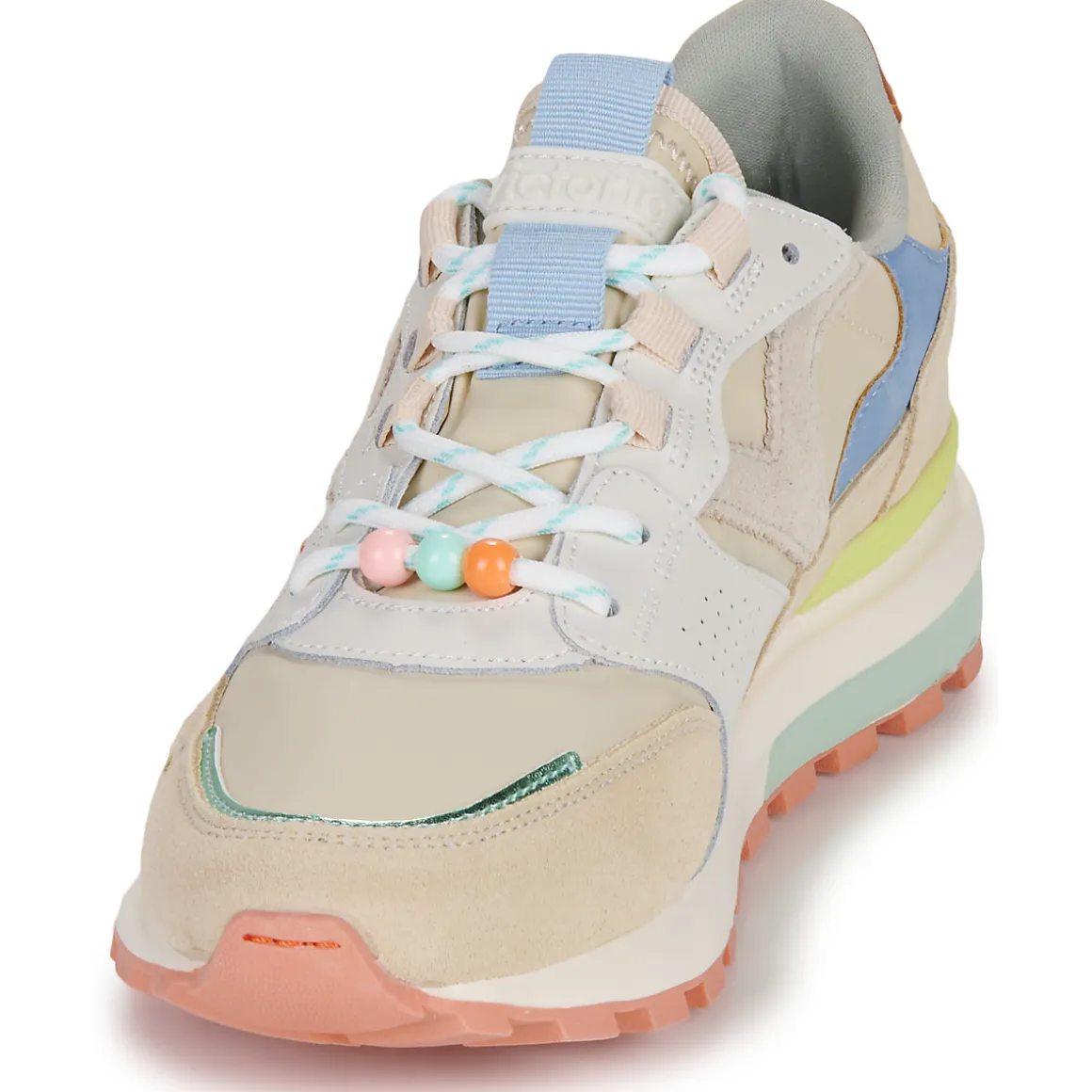 Victoria - LUNA NYLON & SERRAJE