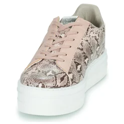 Victoria - 1092143NUDE