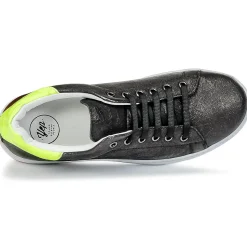 Young Elegant People - EDEN