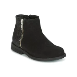 Young Elegant People - FABIOLA